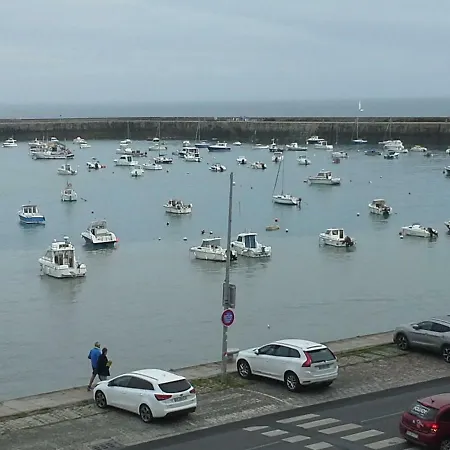 Magnifique appartement, face au Port de Granville, avec vue sur mer, à 200 m du centre ville. Extérieur photo