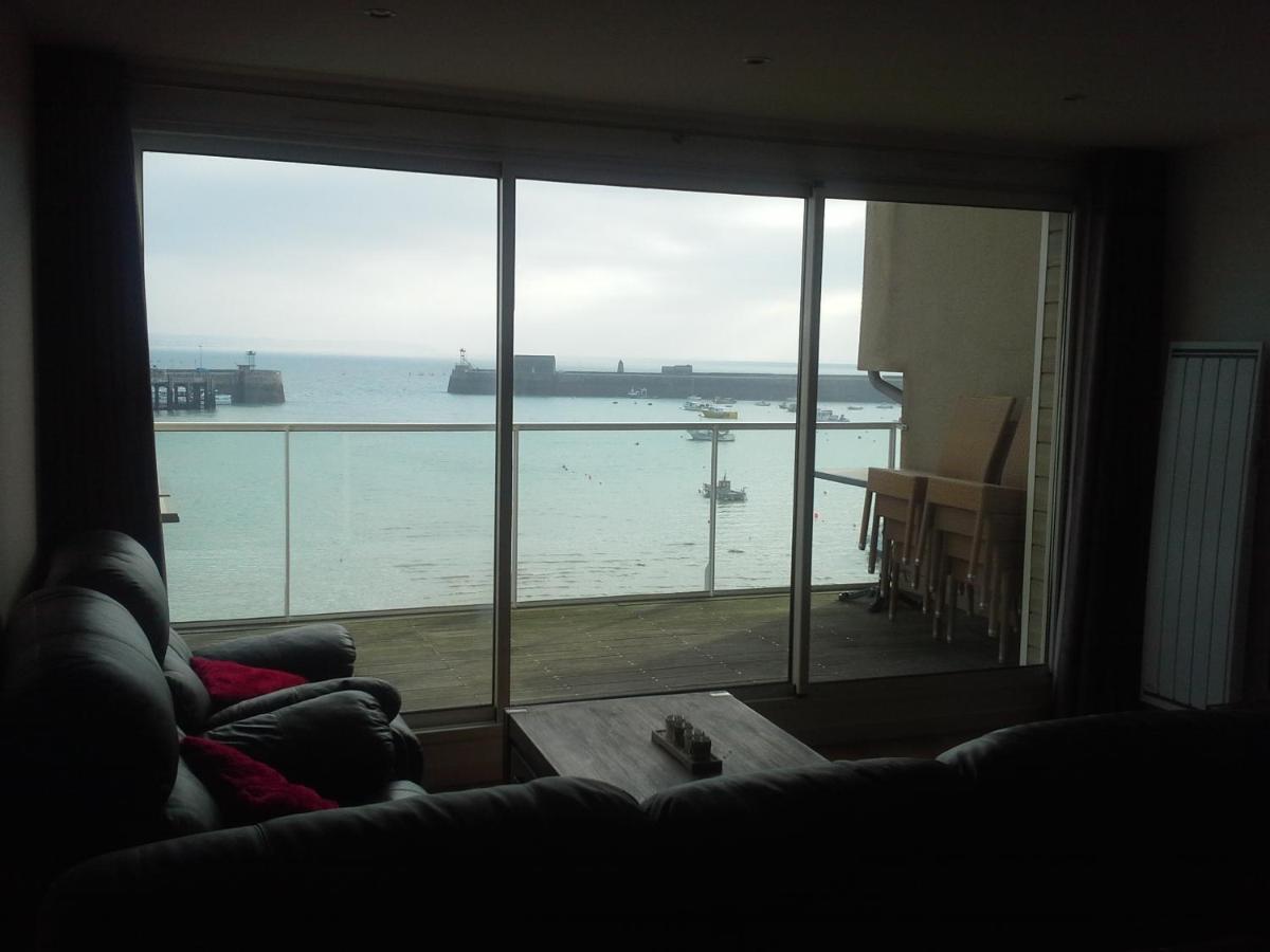 Appartement Magnifique Appartement, Face Au Port De Granville, Avec Vue Sur Mer, à 200 M Du Centre Ville. Granville