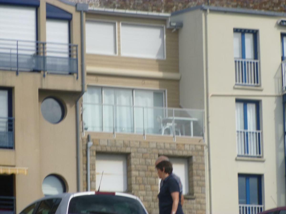 Magnifique Appartement, Face Au Port De Granville, Avec Vue Sur Mer, à 200 M Du Centre Ville. Appartement
